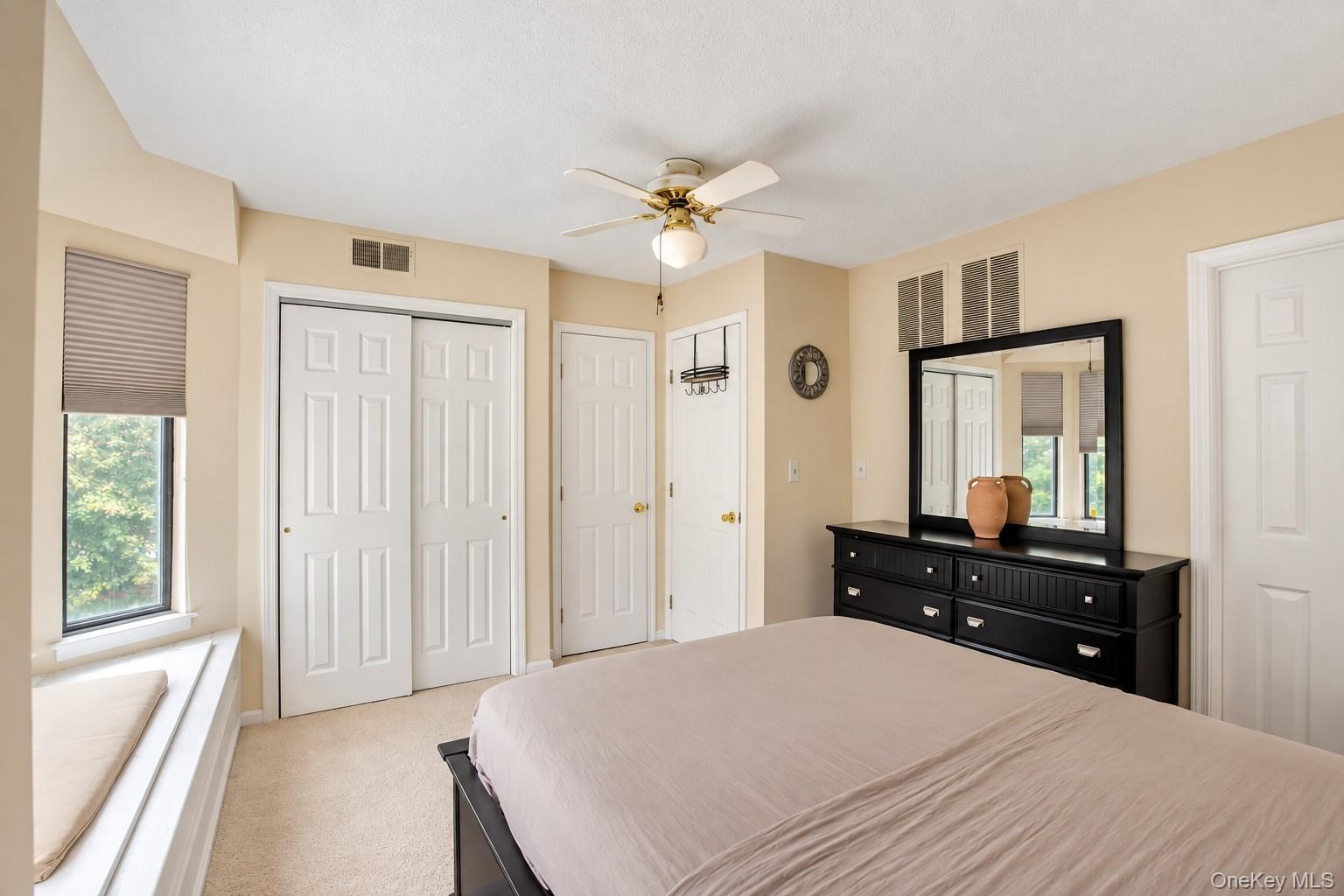 153 Treetop Circle Property Photo 24