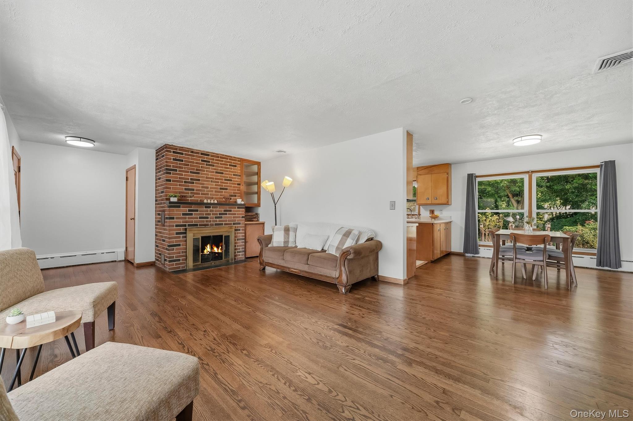 83 7th Street Property Photo 7