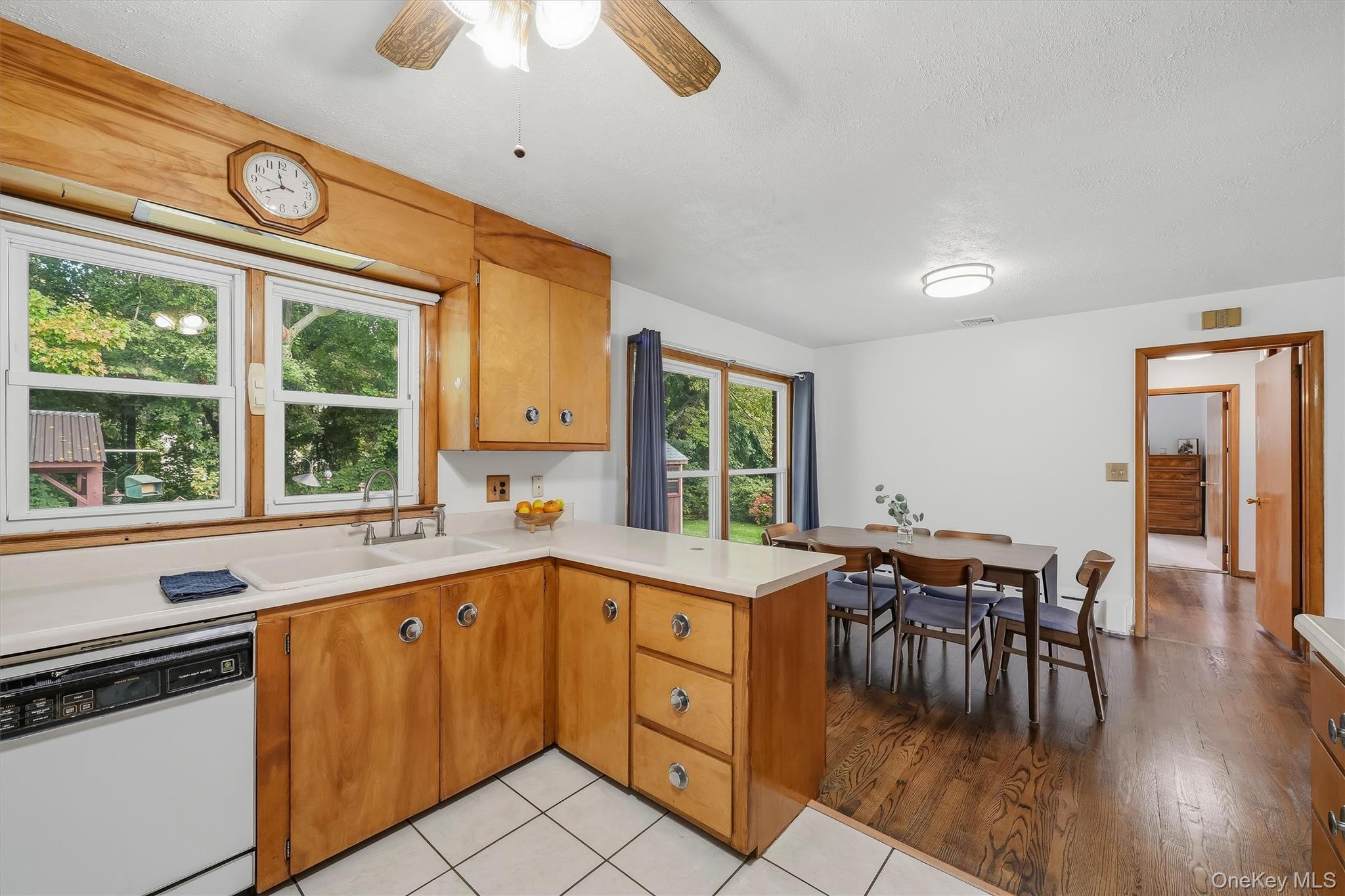 83 7th Street Property Photo 11