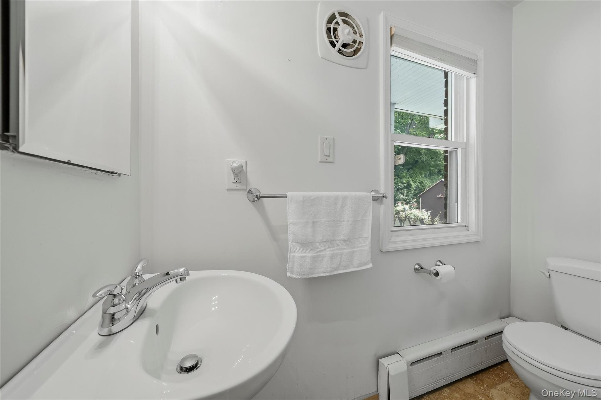83 7th Street Property Photo 24