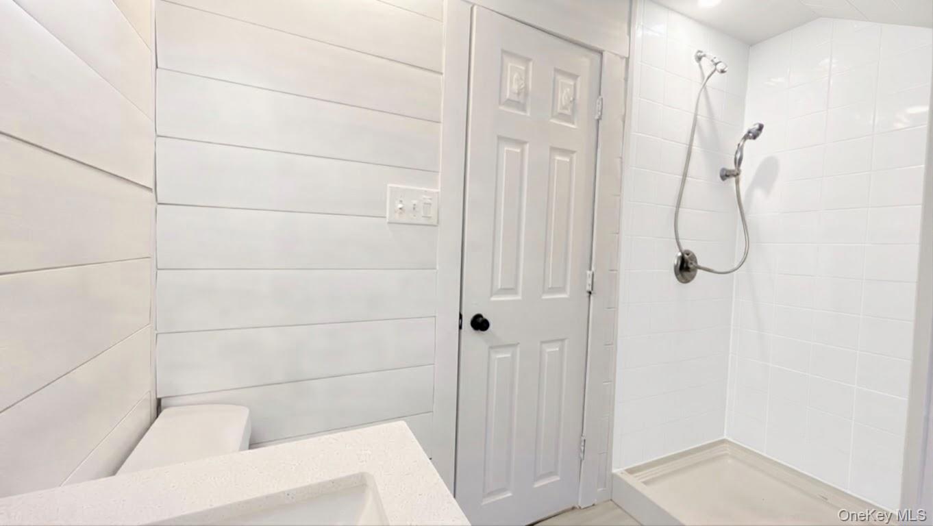 59 March Lane Property Photo 16