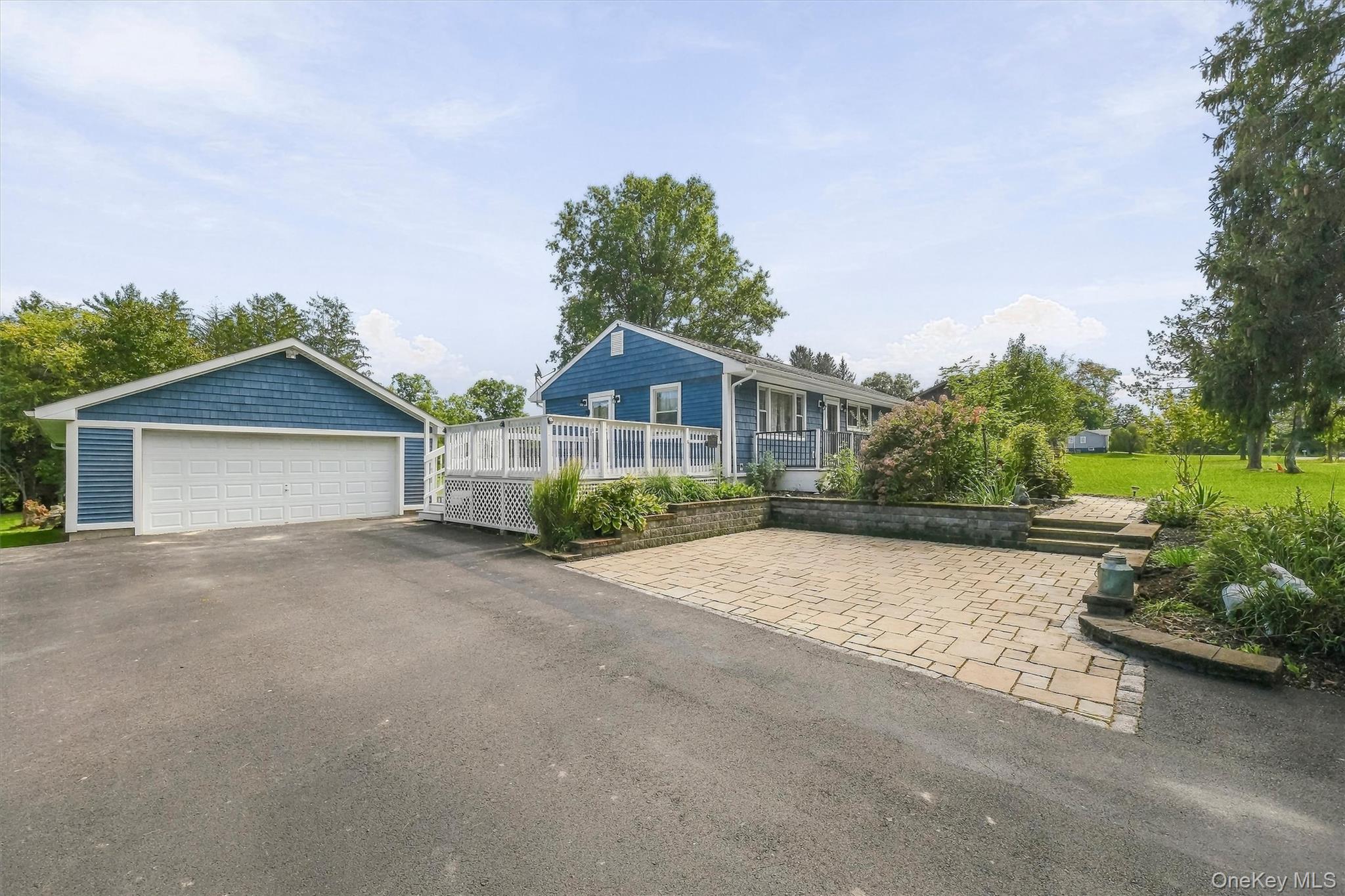 112 Lippincott Road Property Photo 3