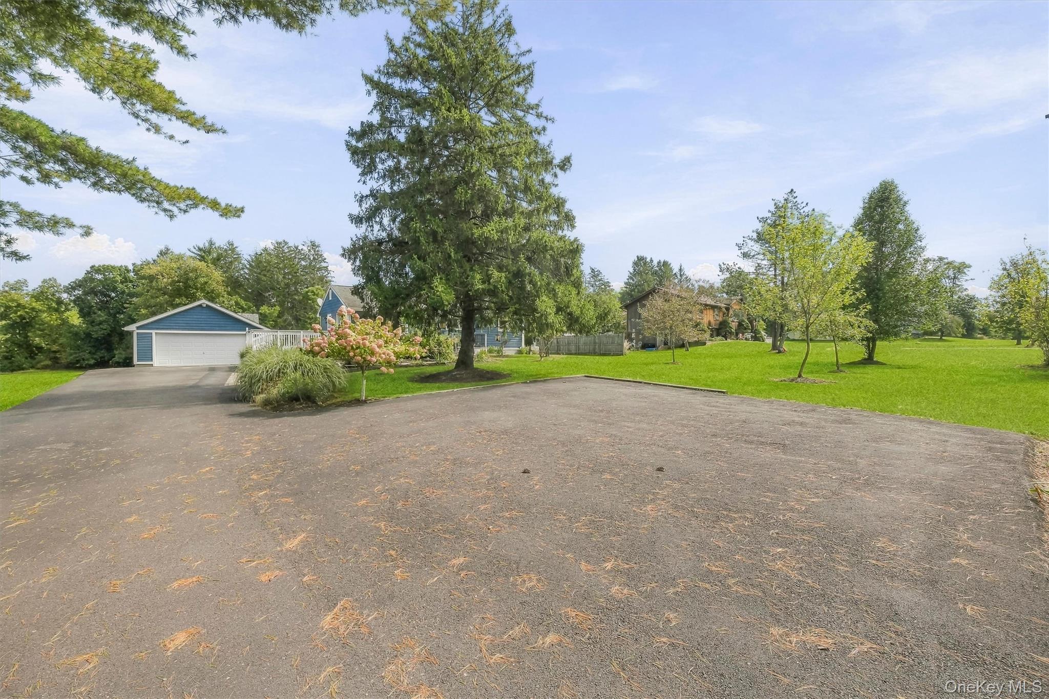 112 Lippincott Road Property Photo 4