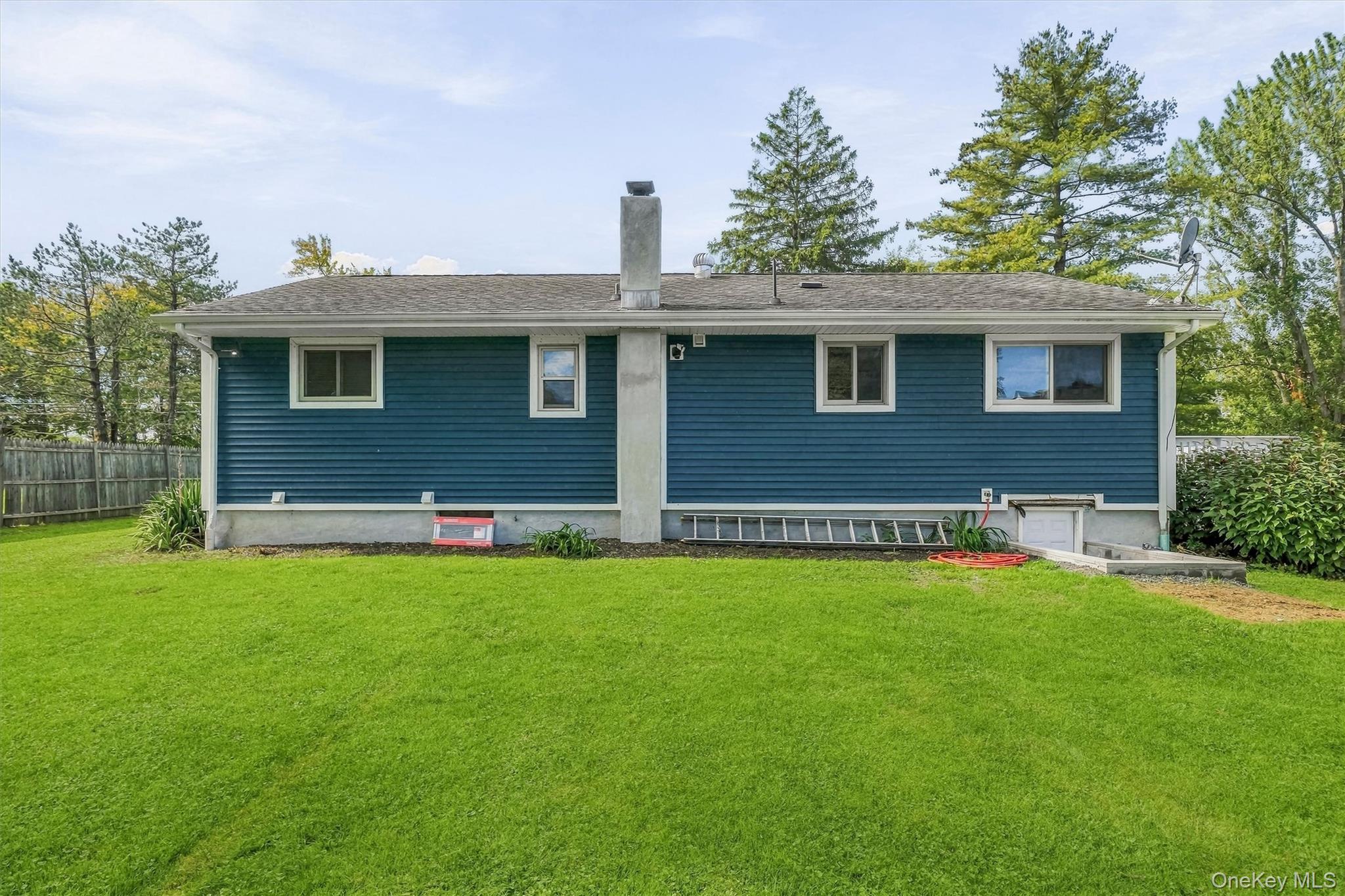 112 Lippincott Road Property Photo 37