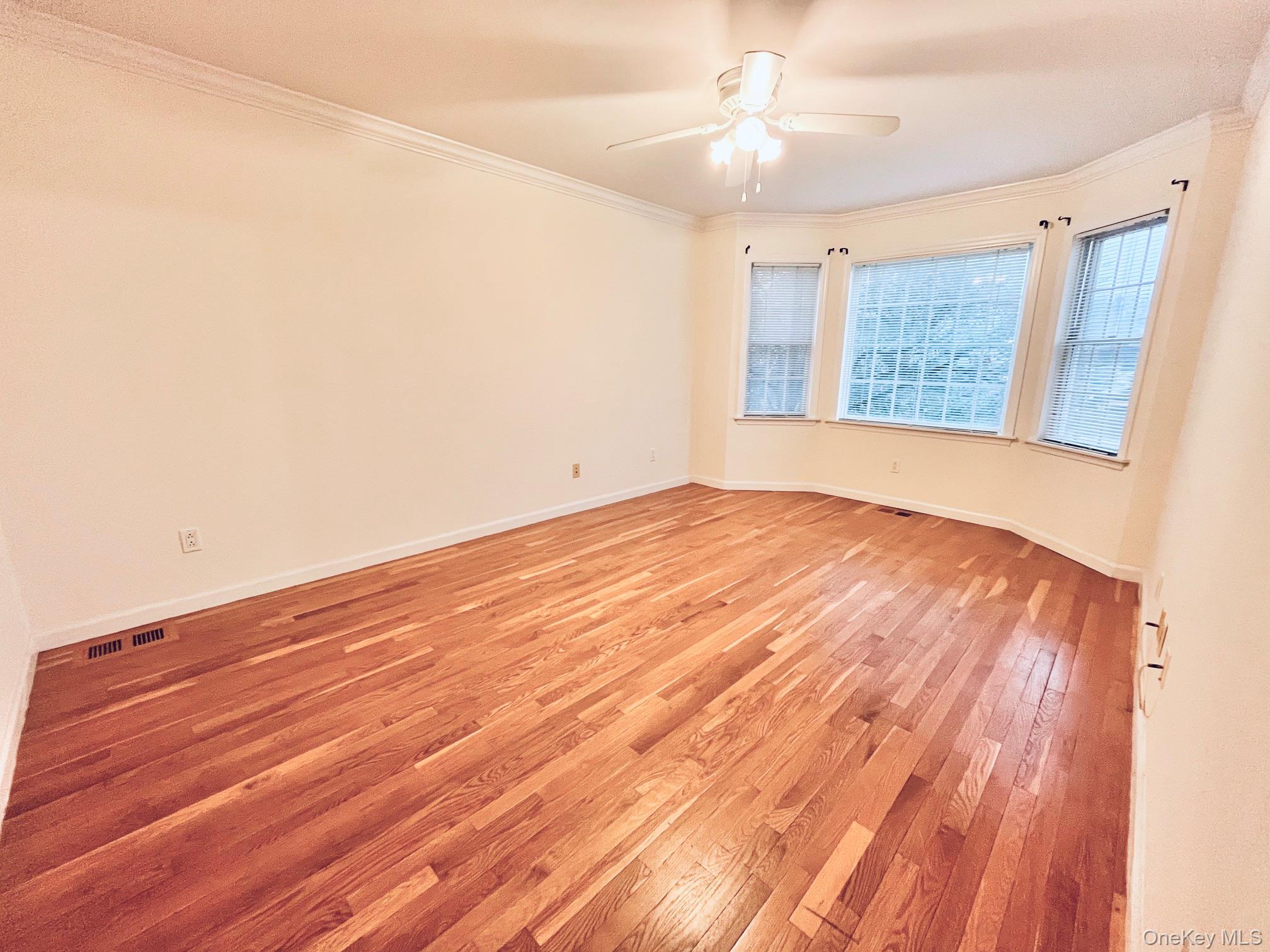 153 Montgomery Avenue B Property Photo 9