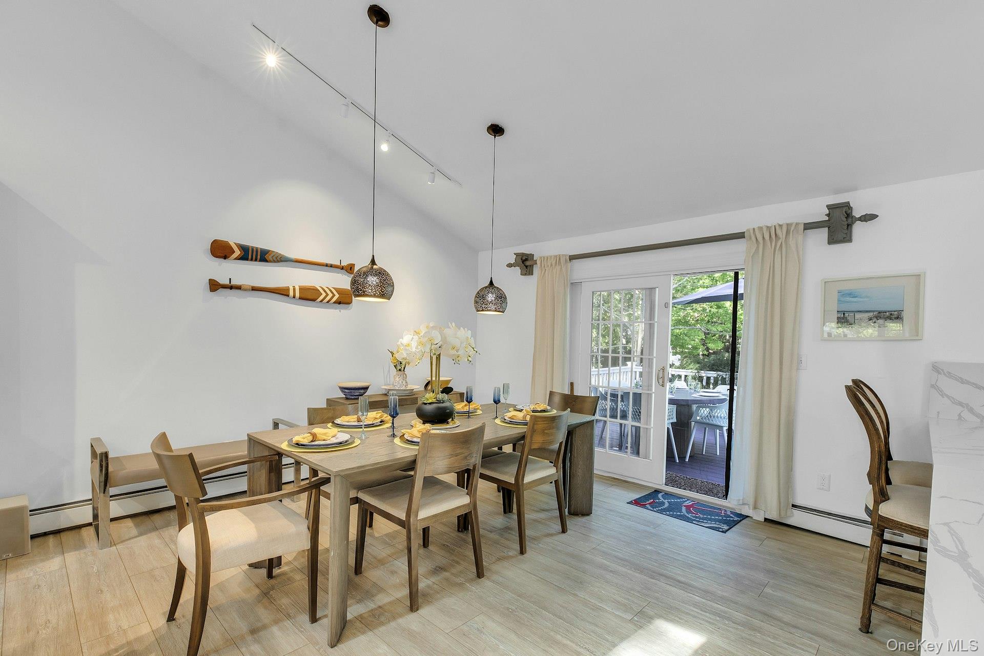 111 E Bay Avenue Property Photo 8