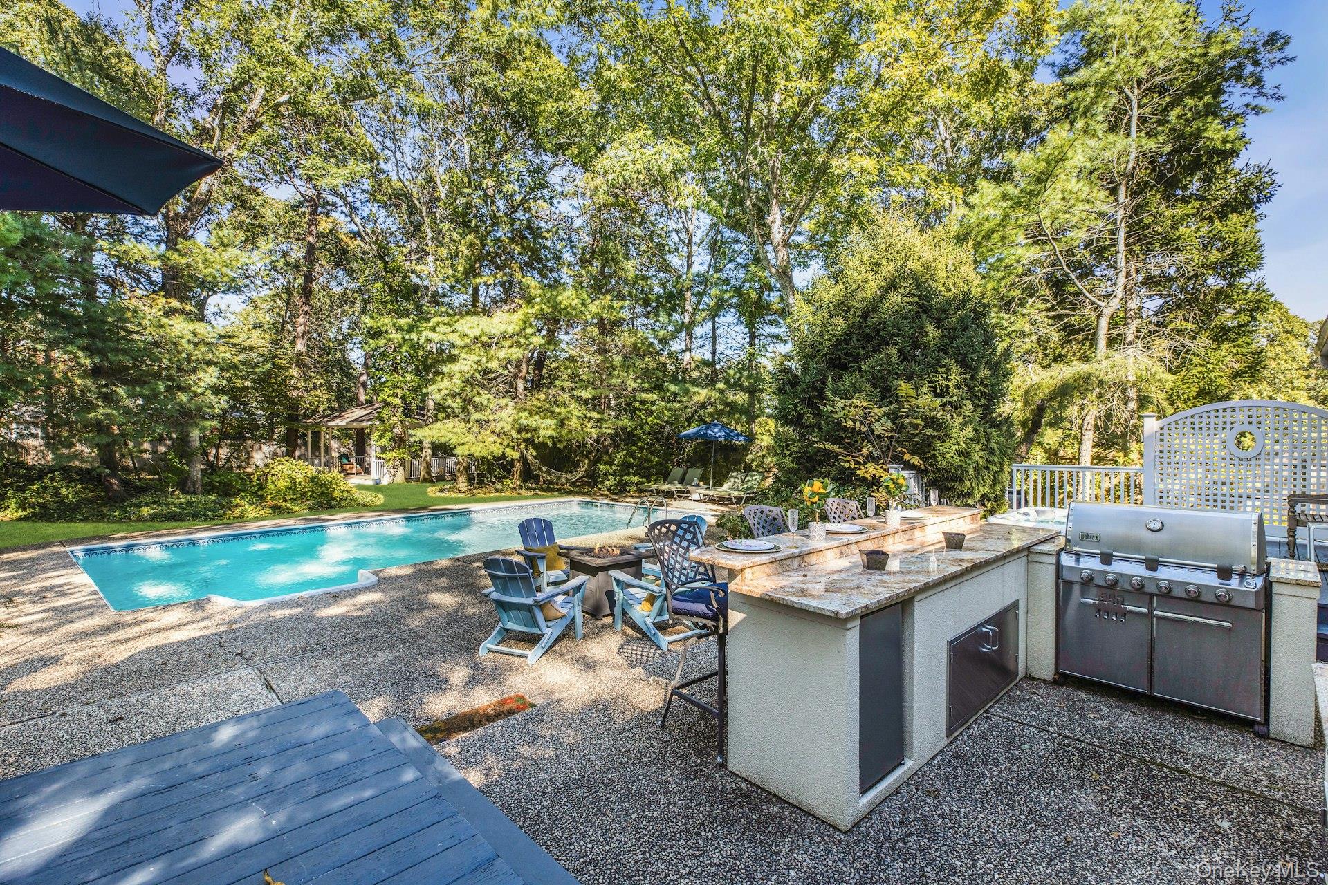 111 E Bay Avenue Property Photo 23