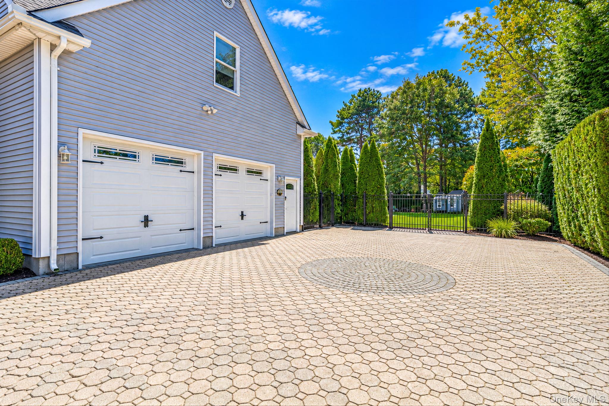 15 Woodland Court Property Photo 34