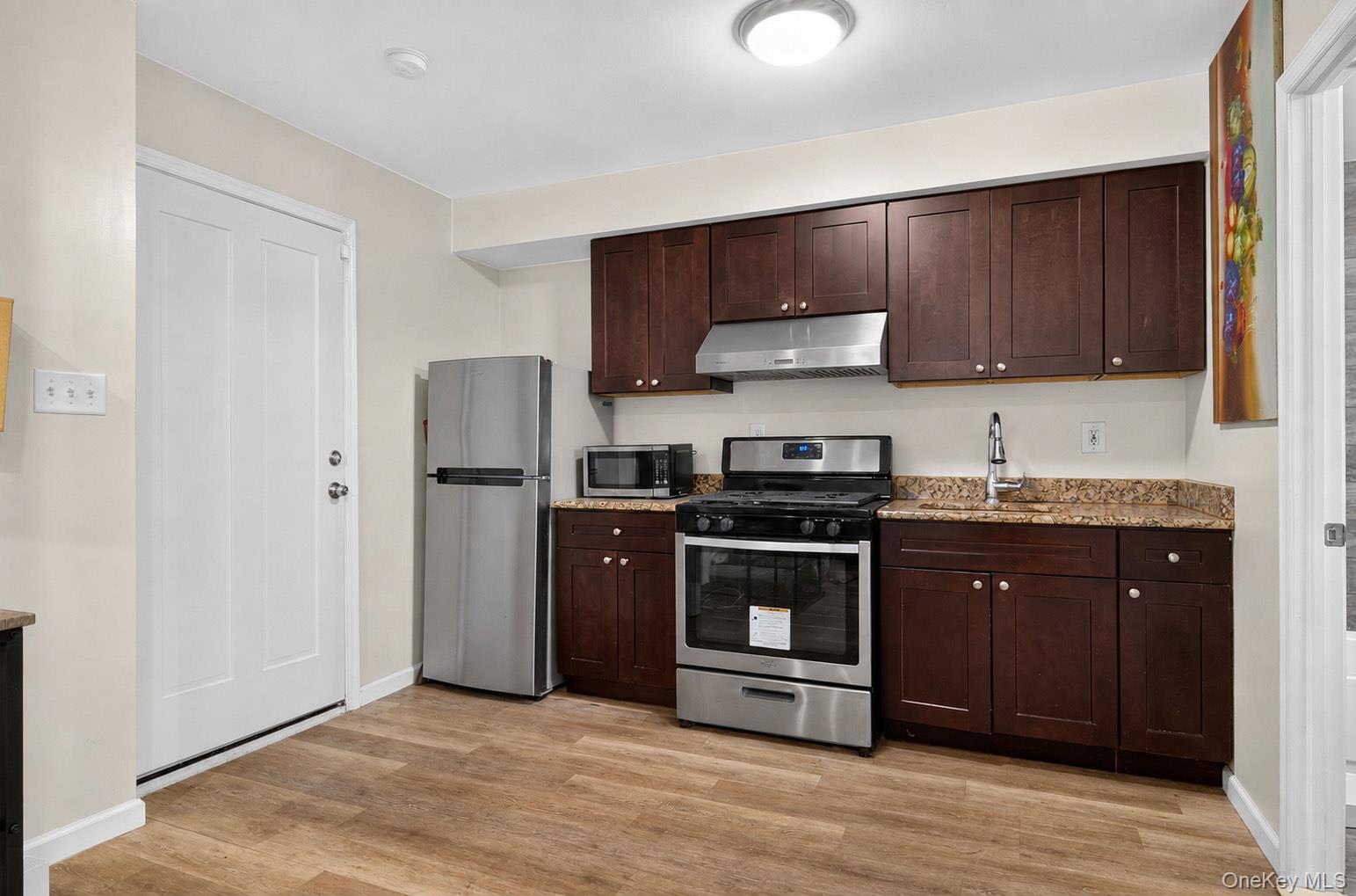 6722 Burns Street Property Photo 21
