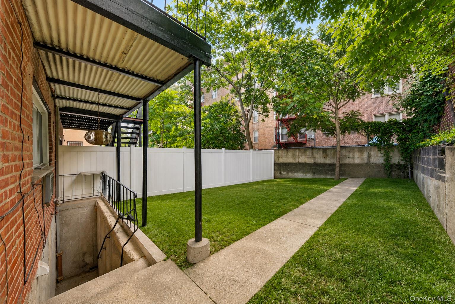 6722 Burns Street Property Photo 26