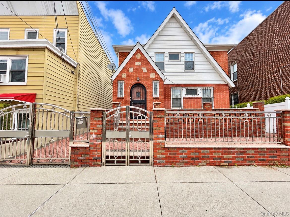 52-57 84th Street Property Photo 1