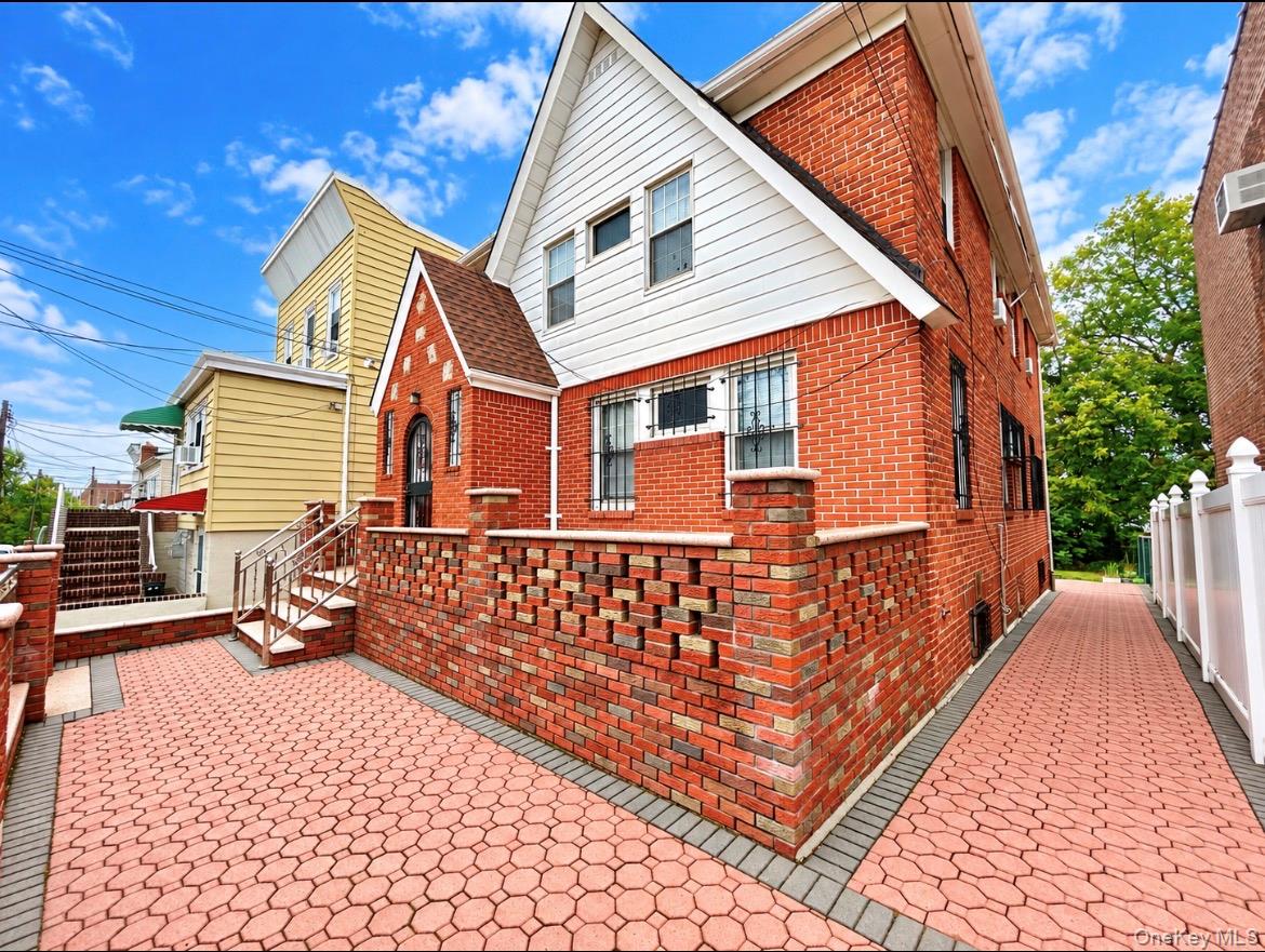 52-57 84th Street Property Photo 4