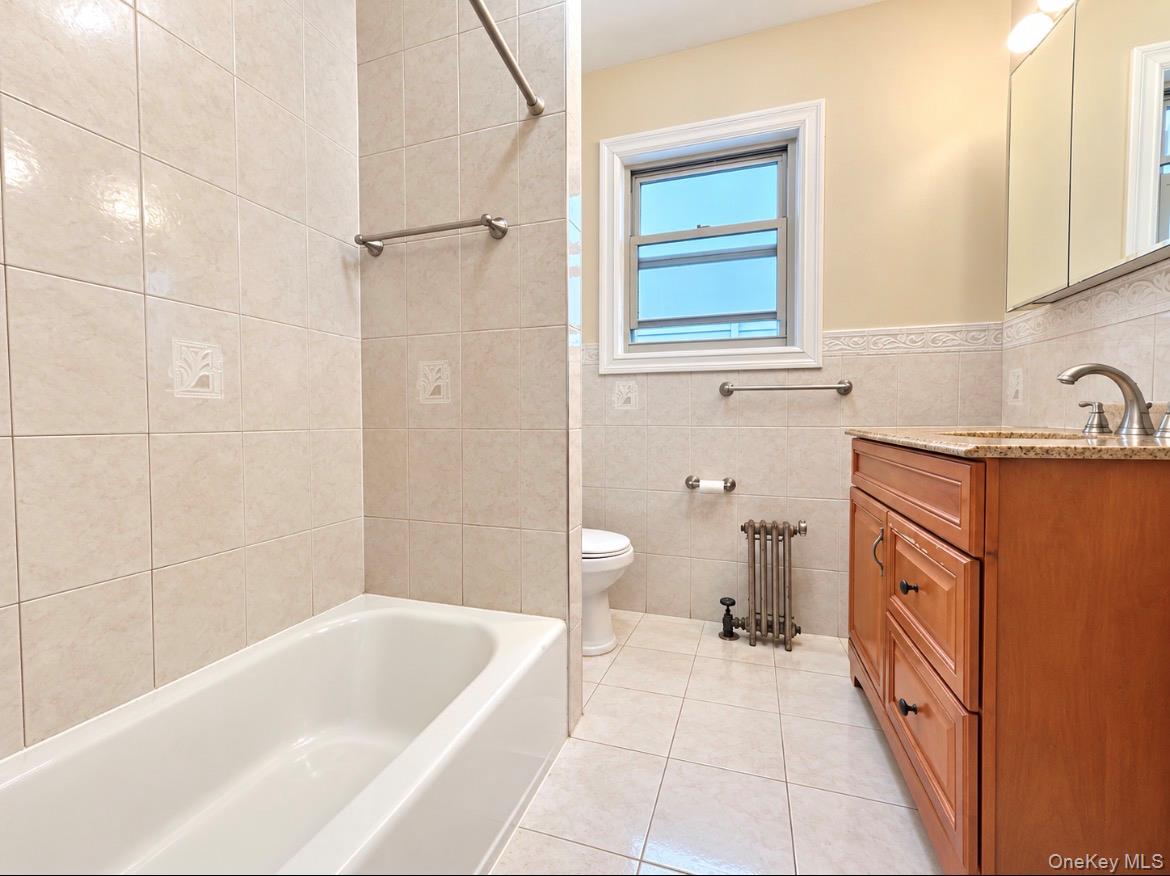 52-57 84th Street Property Photo 17