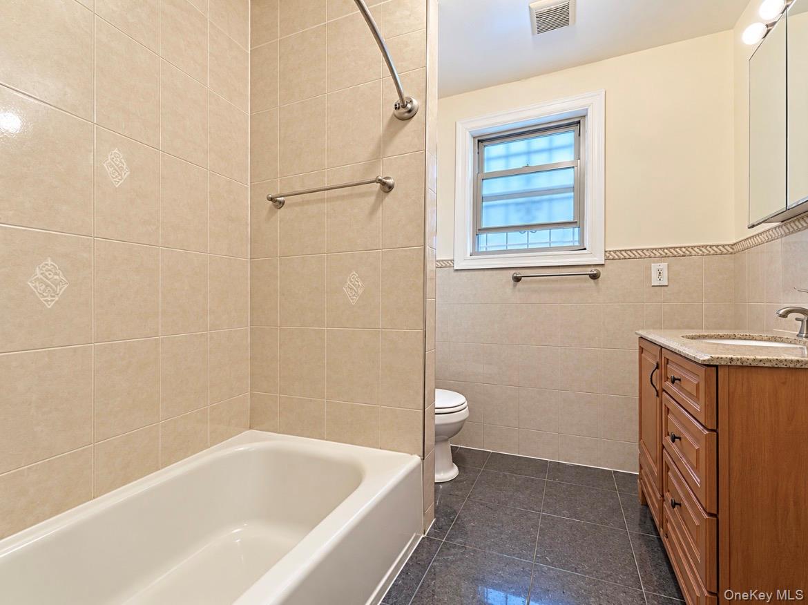 52-57 84th Street Property Photo 23