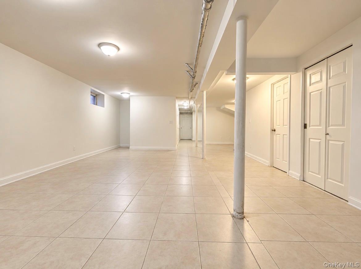 52-57 84th Street Property Photo 24
