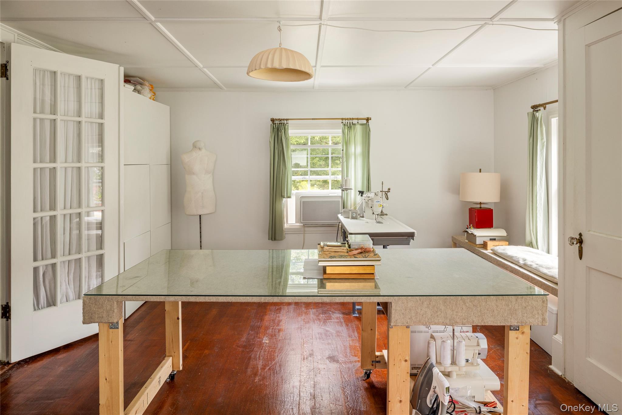 101 Snyderville Road Property Photo 12