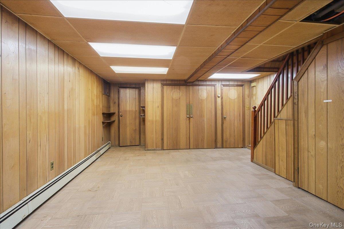 247-41 87th Drive Property Photo 14