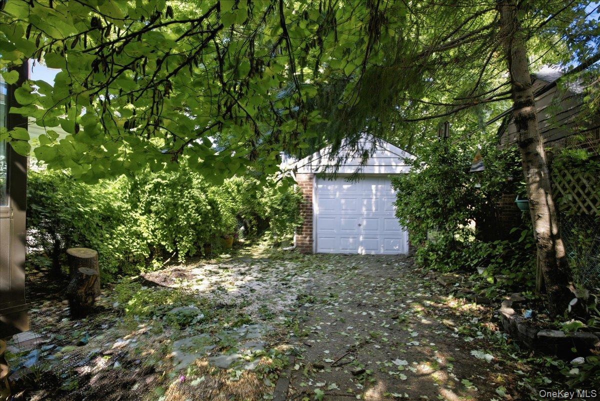 247-41 87th Drive Property Photo 17