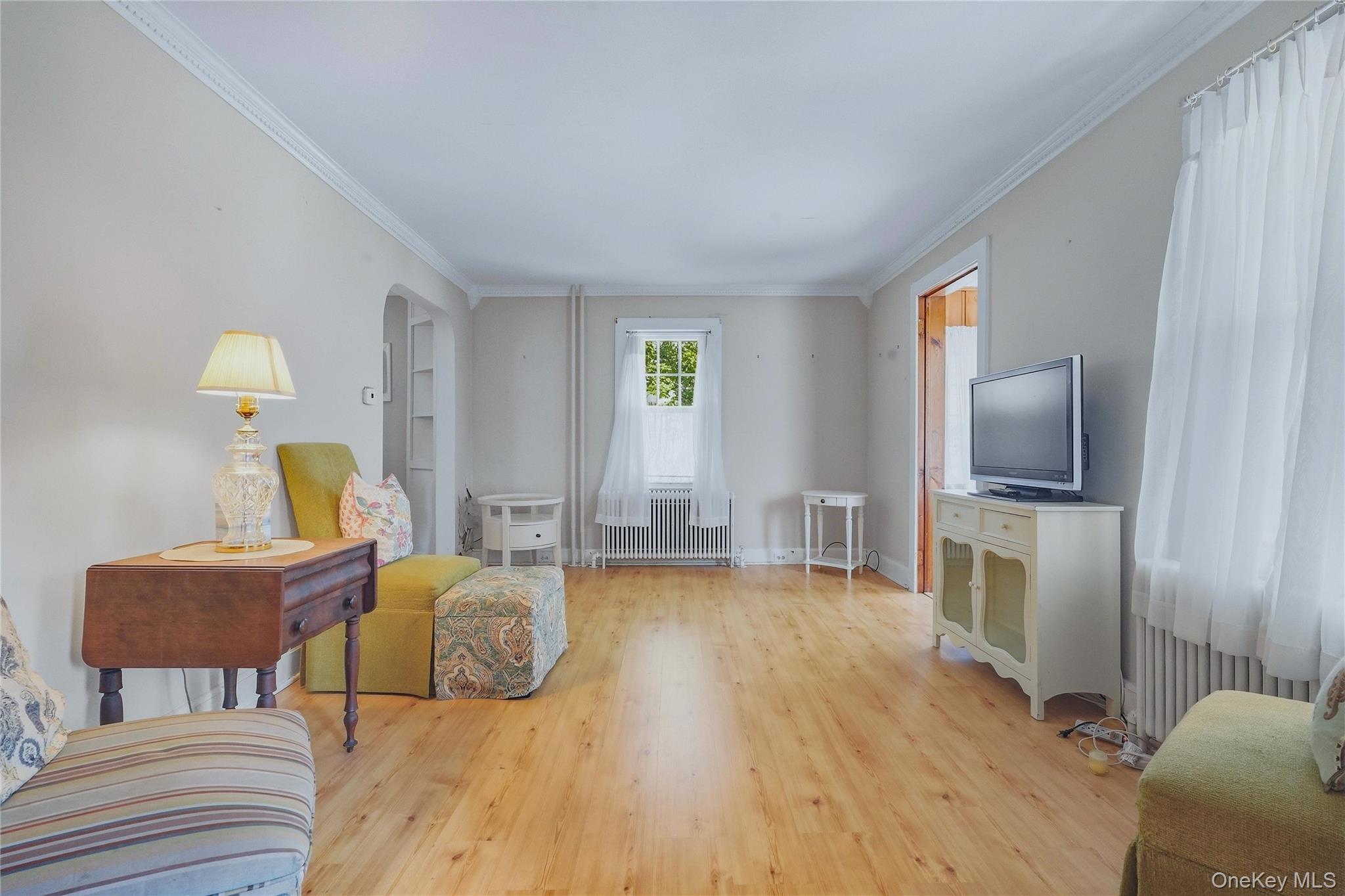10 Linwood Place Property Photo 3