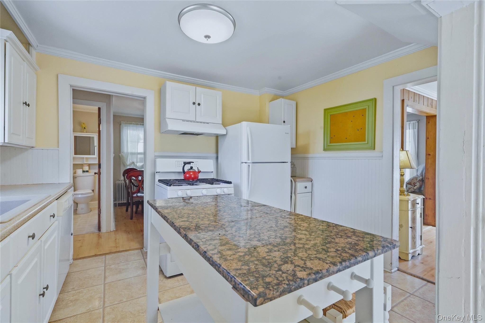 10 Linwood Place Property Photo 9