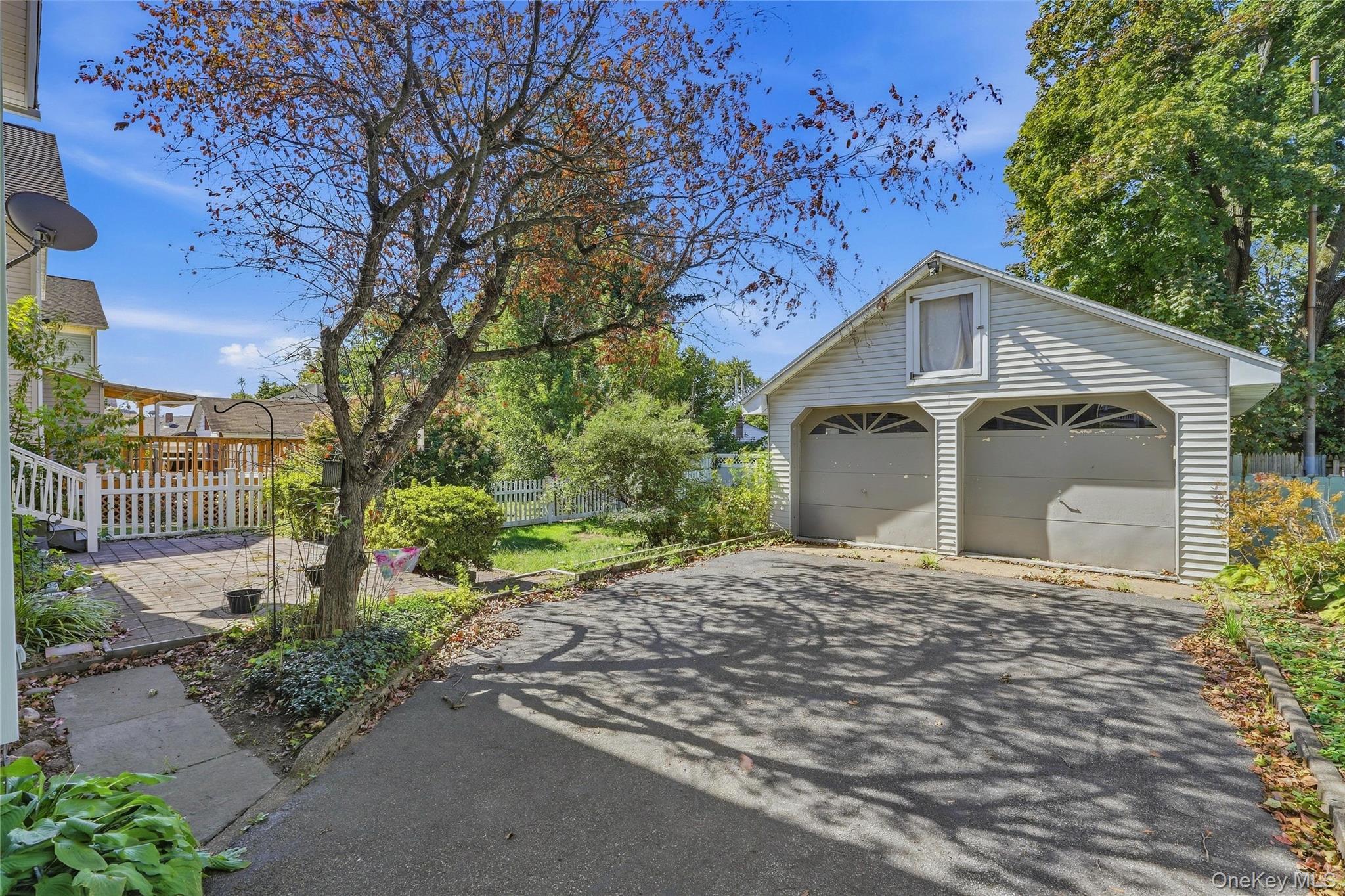10 Linwood Place Property Photo 18