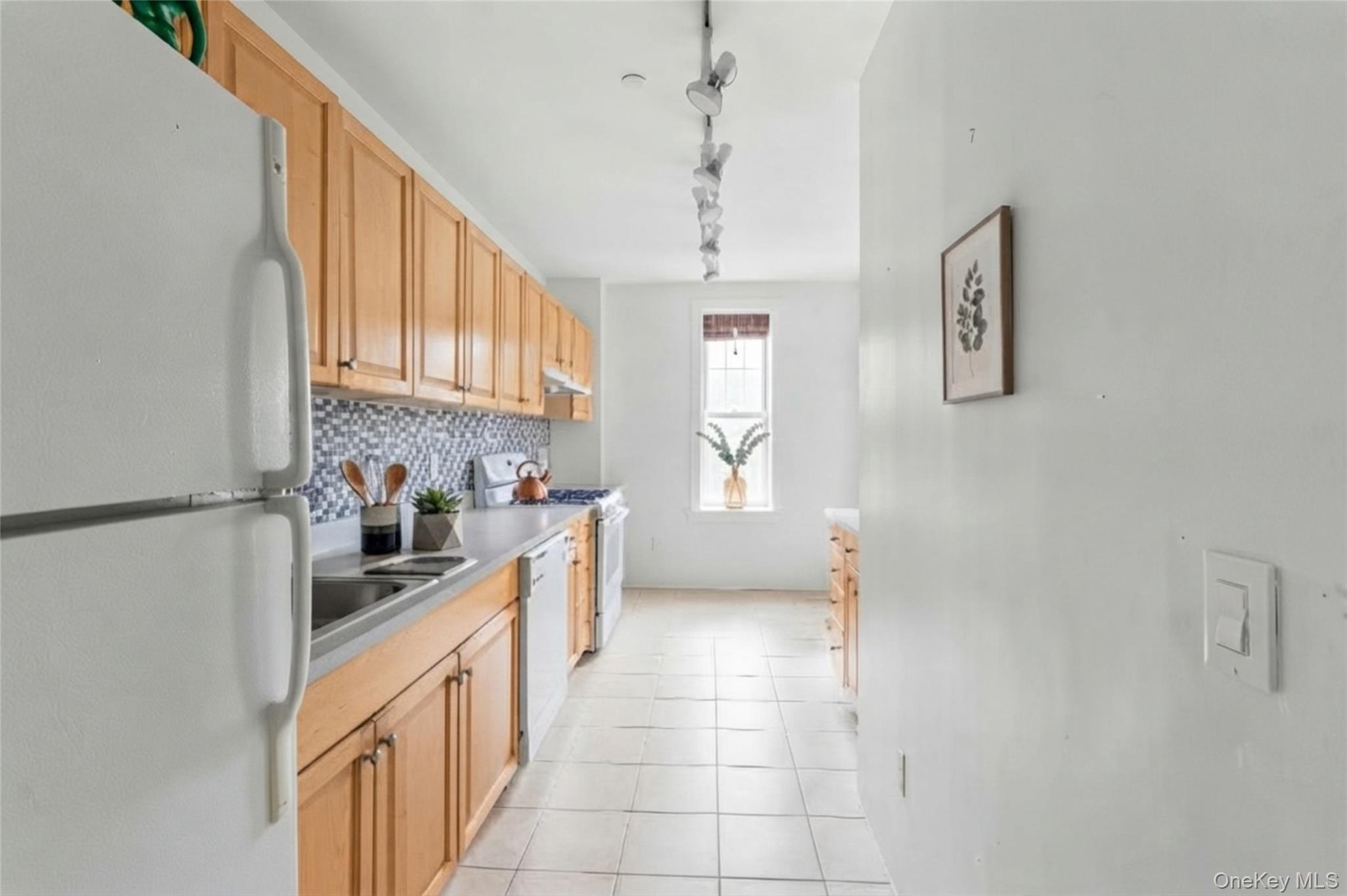 85 Bronx River Road 3k Property Photo 11