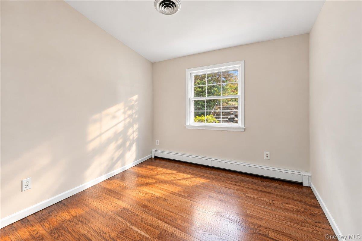7 Meadowbrook Drive Property Photo 23