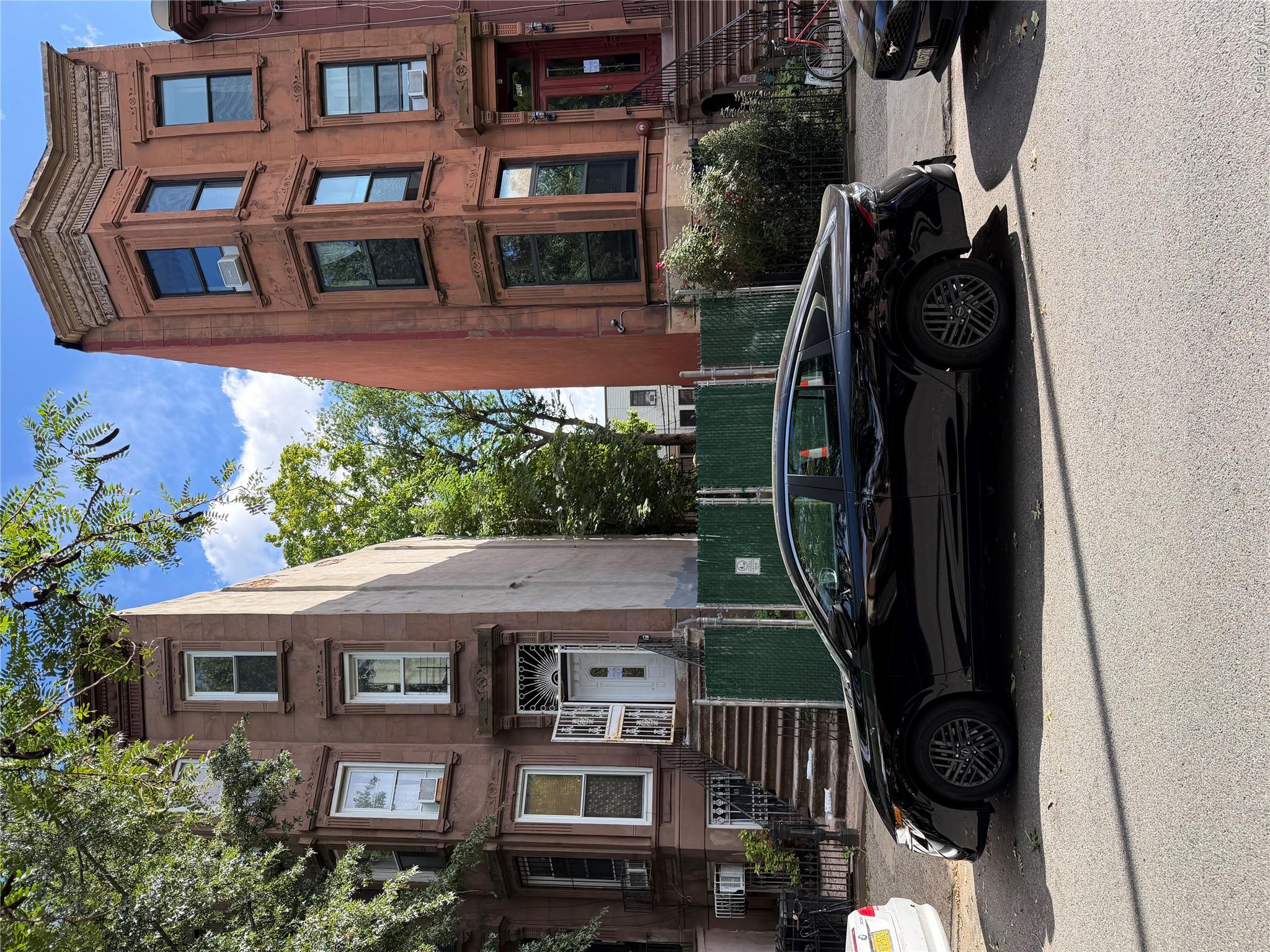 900a Greene Avenue Property Photo 1