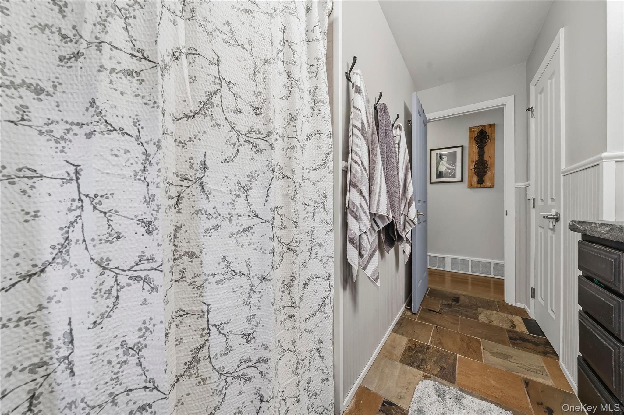 1040 Route 211 Property Photo 15