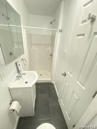 100 Lincoln Place Property Photo 5
