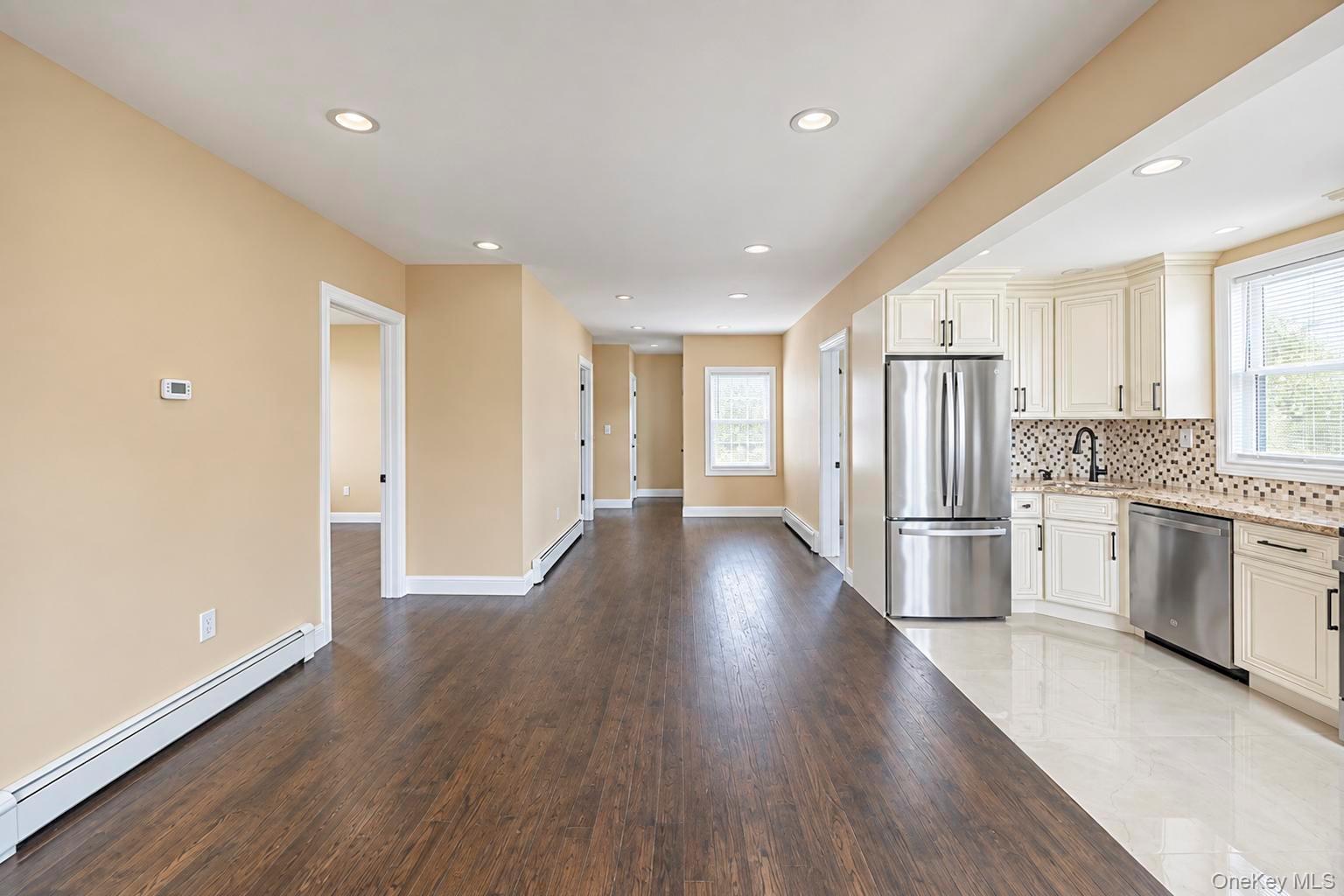 236 Plainview Road Property Photo 6