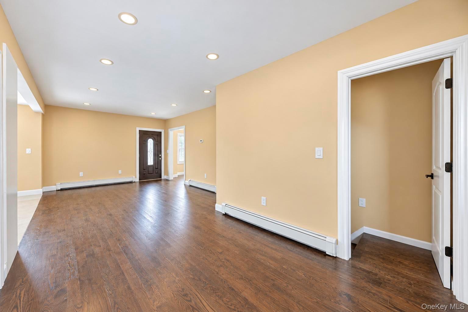 236 Plainview Road Property Photo 8