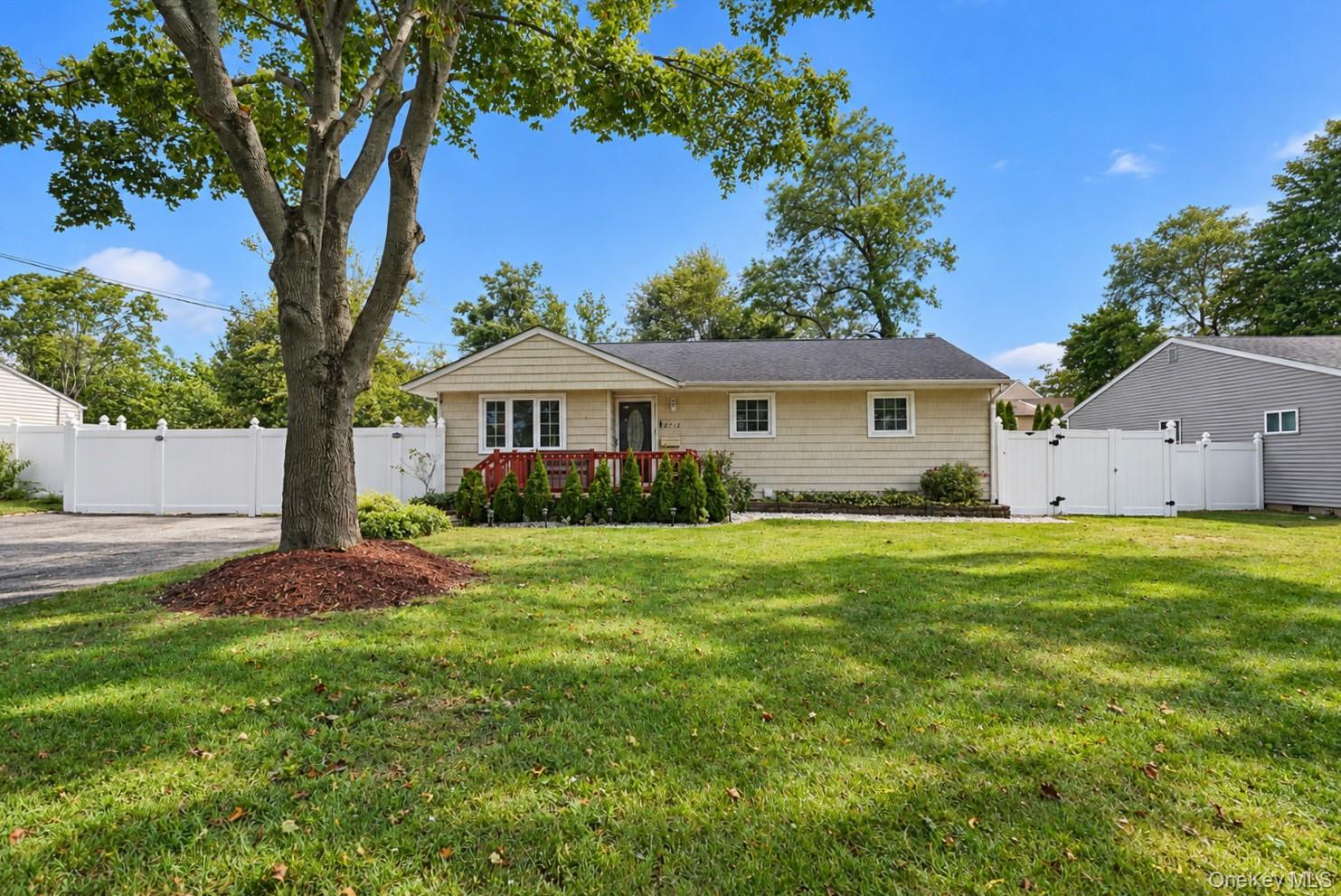 2712 Connecticut Avenue Property Photo 1