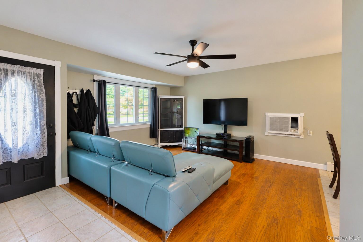 2712 Connecticut Avenue Property Photo 4