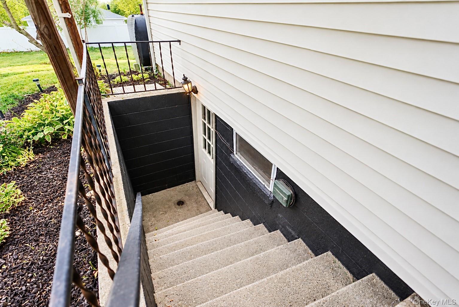 2712 Connecticut Avenue Property Photo 20