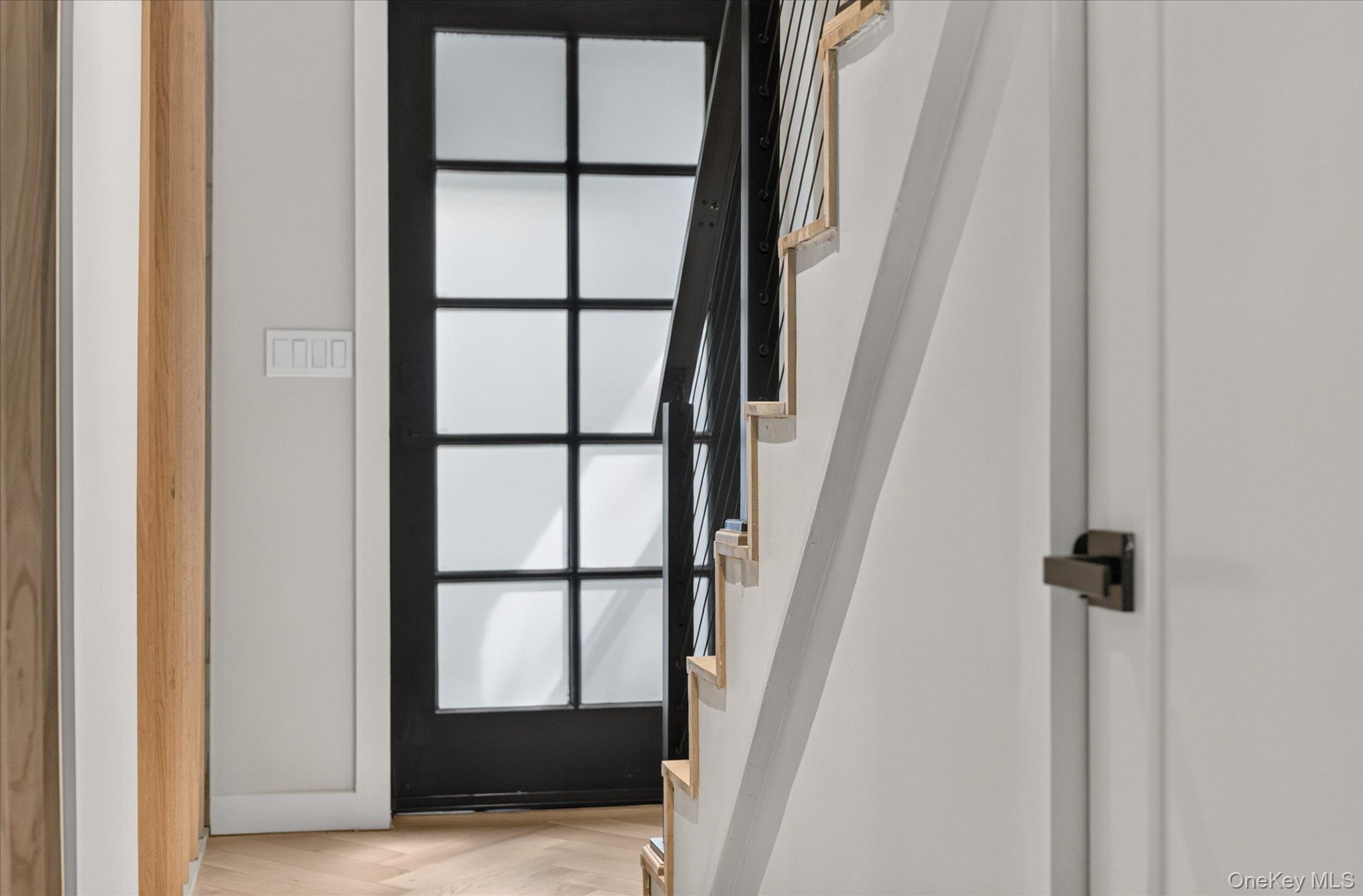 11 S Walnut Street Property Photo 6