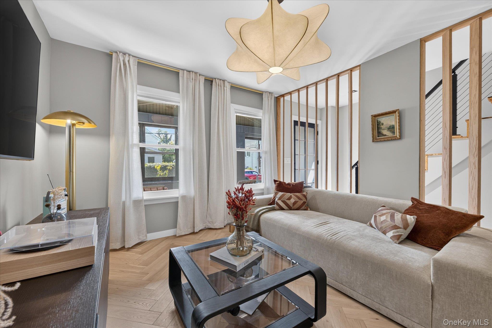 11 S Walnut Street Property Photo 8