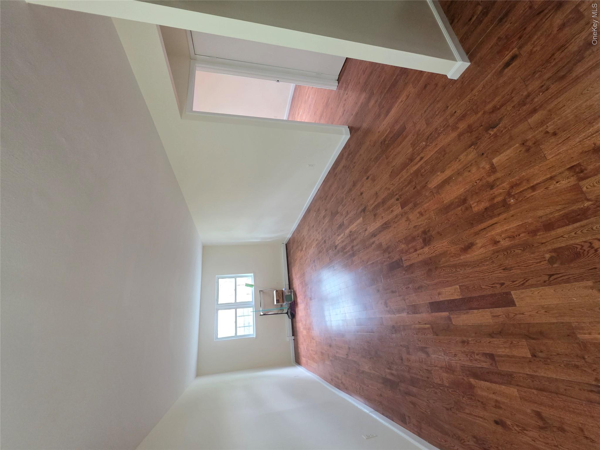 4538 220th Place Property Photo 2