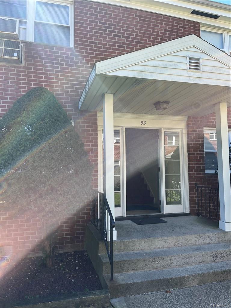 95 N Middletown Road F Property Photo 1