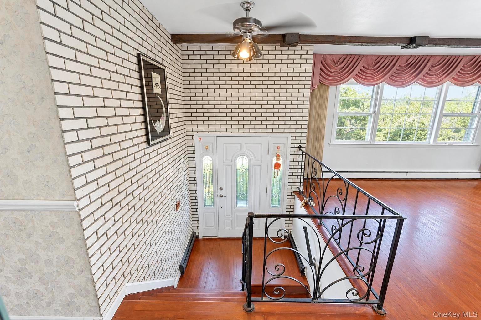 286 W 13th Street Property Photo 4