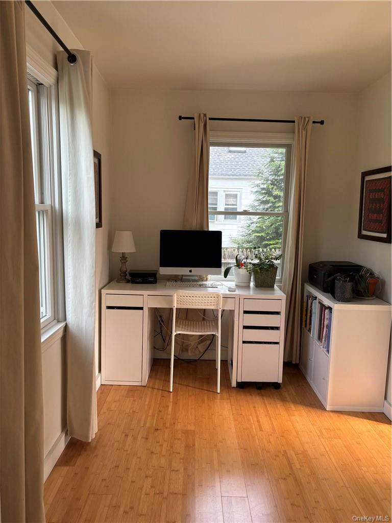 50 Railroad Avenue Property Photo 8