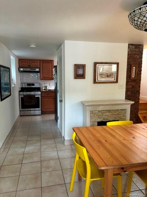 50 Railroad Avenue Property Photo 10