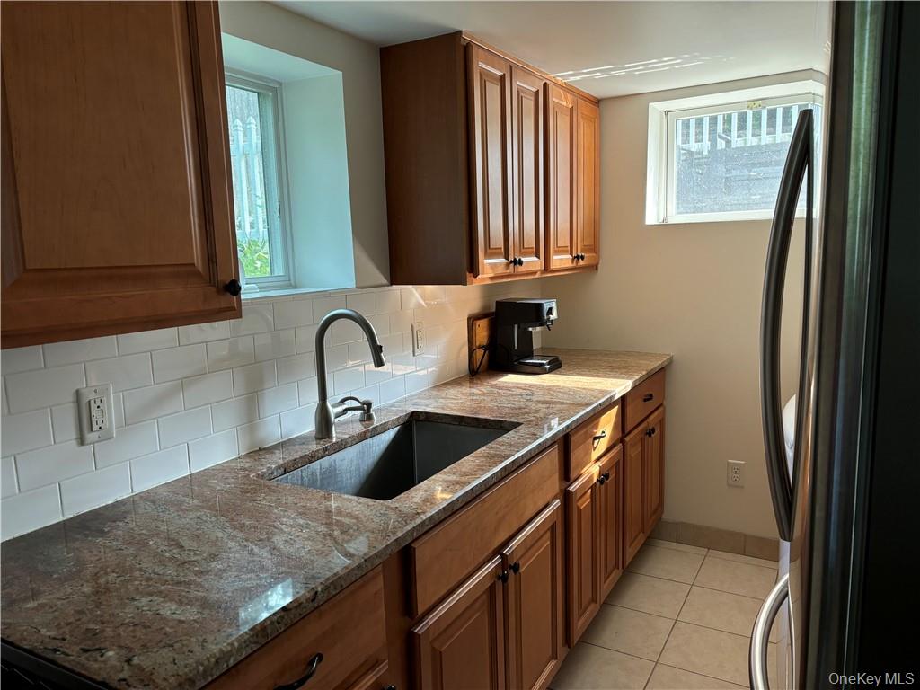 50 Railroad Avenue Property Photo 11