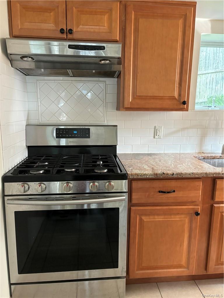 50 Railroad Avenue Property Photo 12