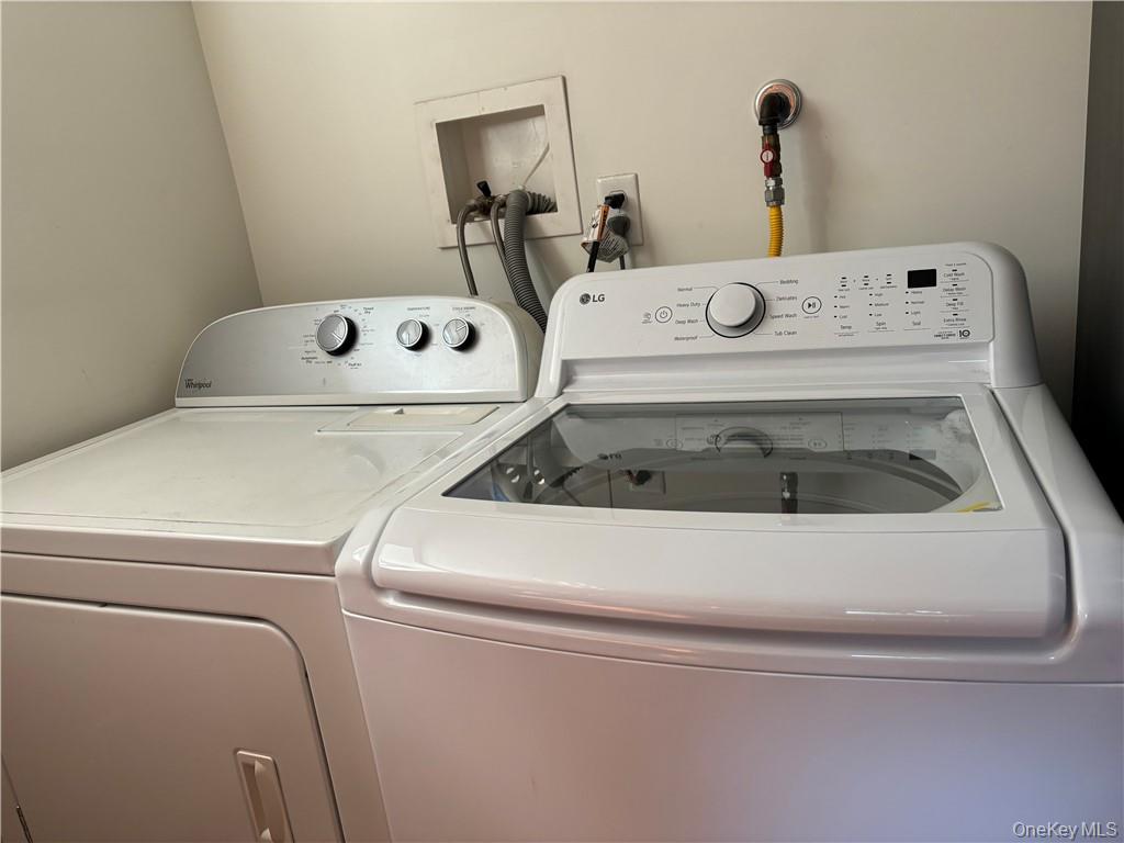 50 Railroad Avenue Property Photo 21