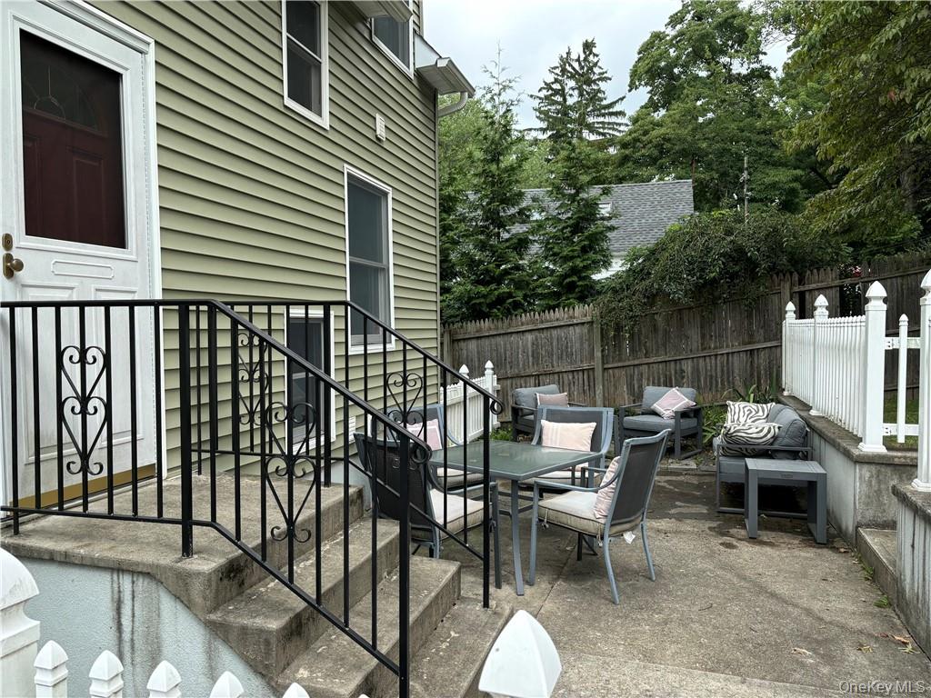 50 Railroad Avenue Property Photo 22