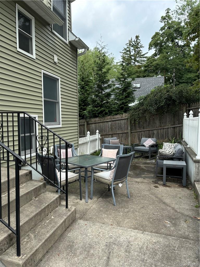 50 Railroad Avenue Property Photo 26