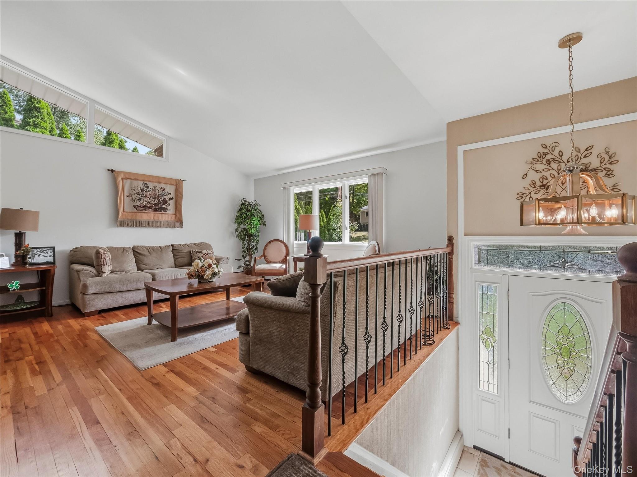 24 Dorchester Drive Property Photo 6