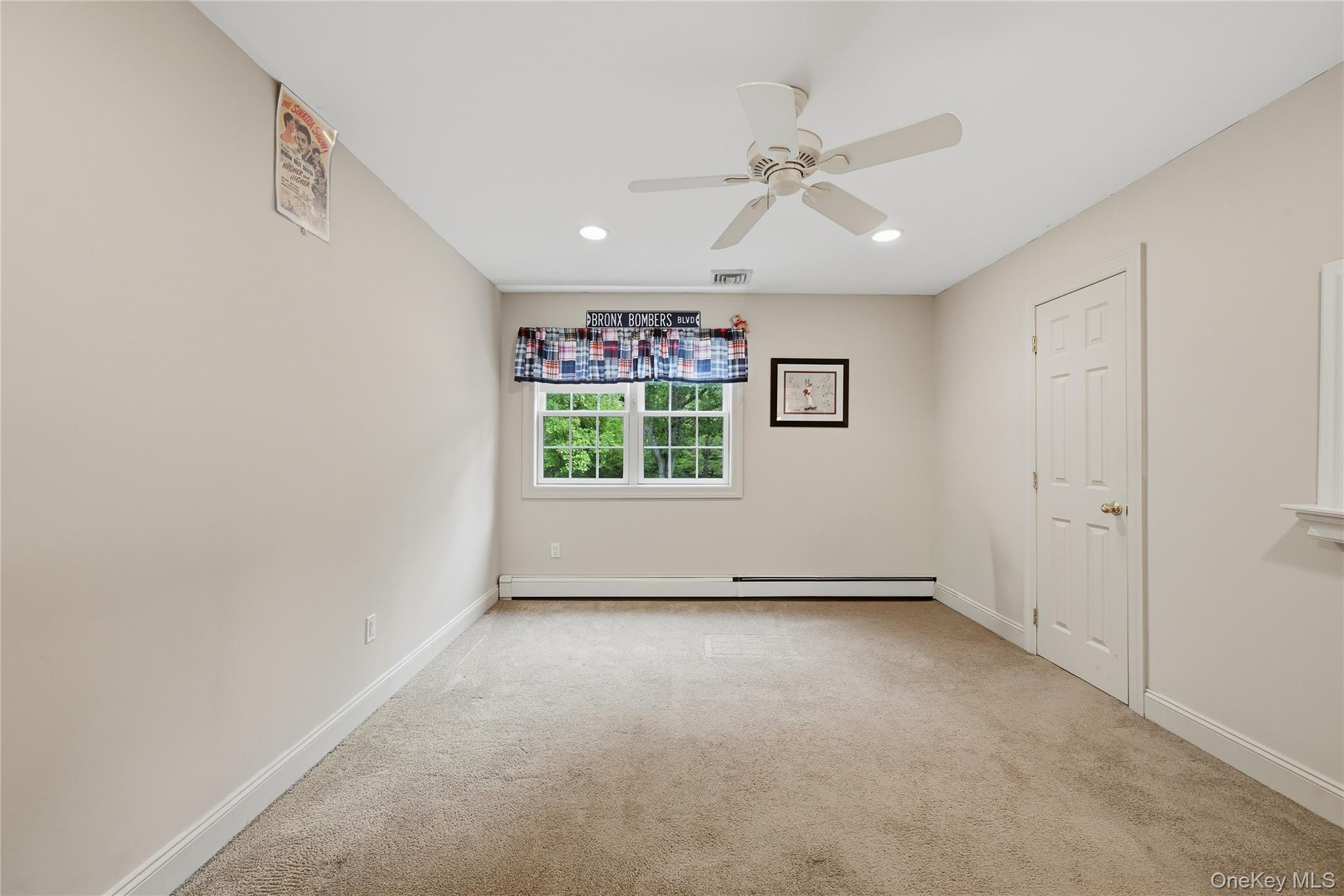 10 Albion Oval Property Photo 21