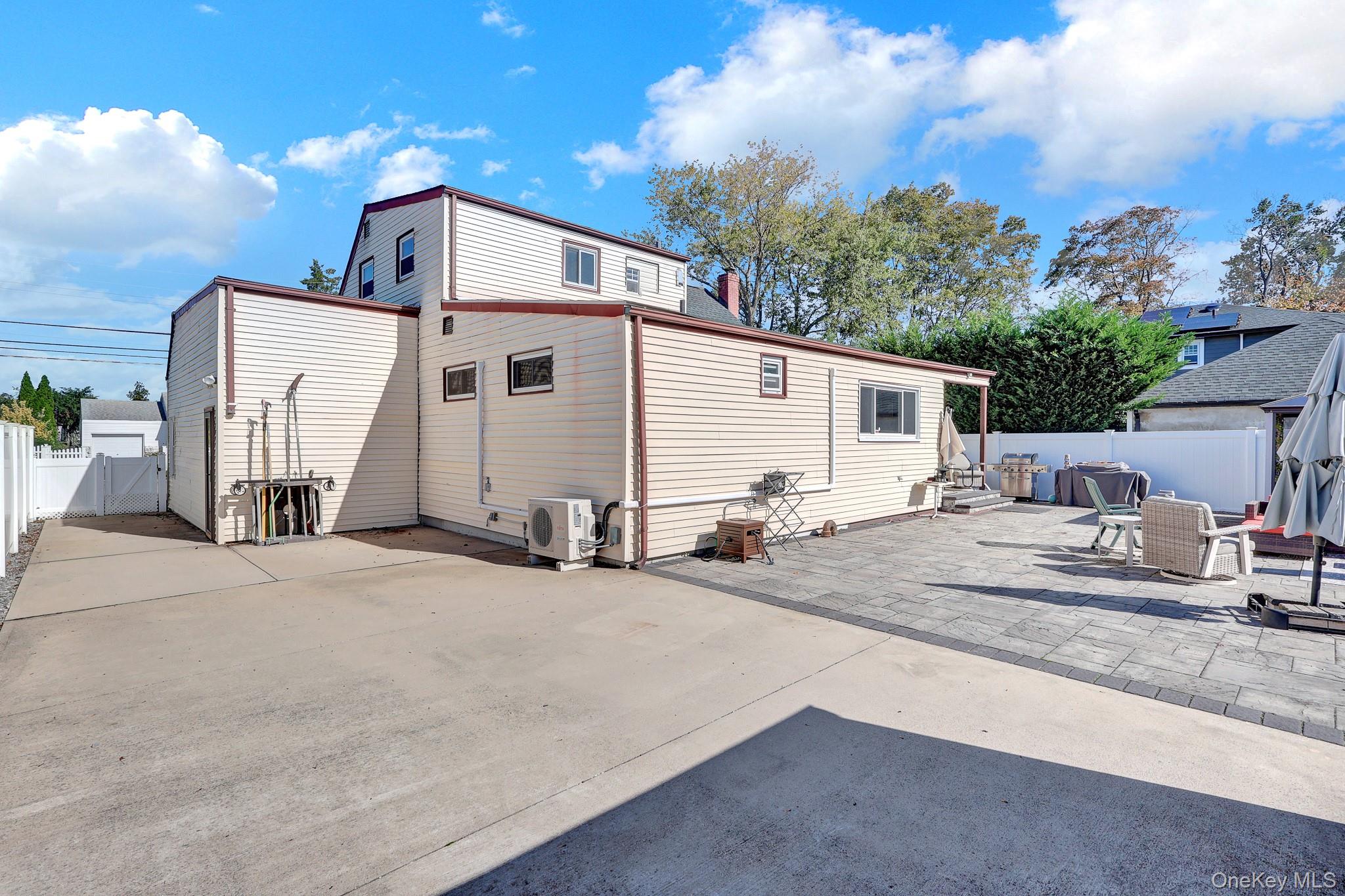 1233 12th Street Property Photo 28